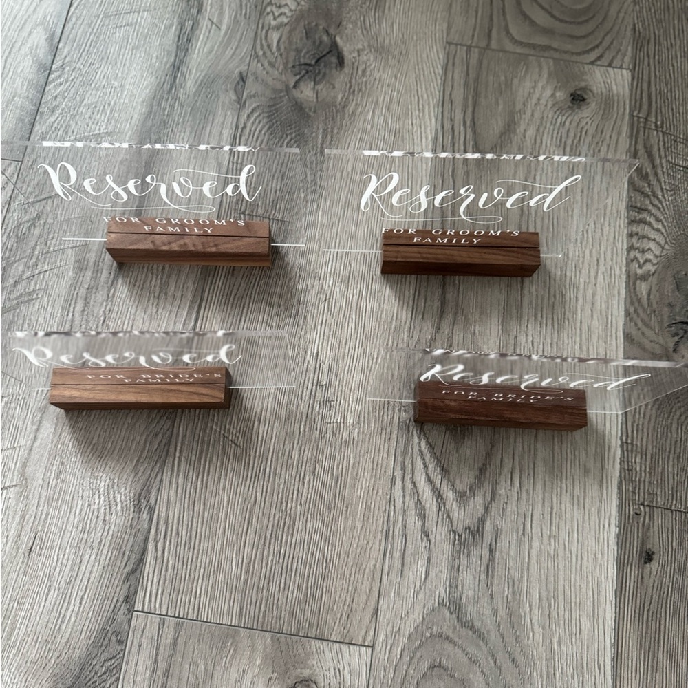 4 Reserved Acrylic Table Signs with Wood Base - Clear - Picture 8 of 10